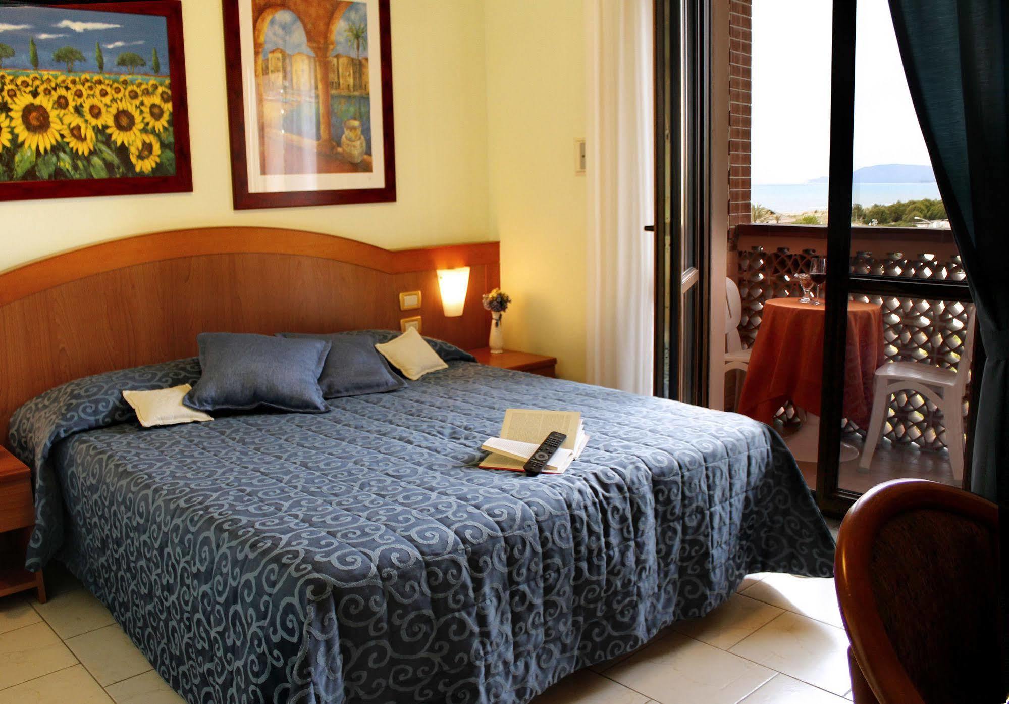 Ariston Hotel